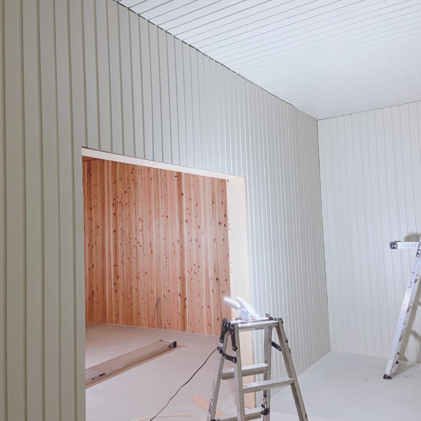 ２×４工法による農業用木造倉庫(冷蔵、保冷、常温の３温度帯倉庫)